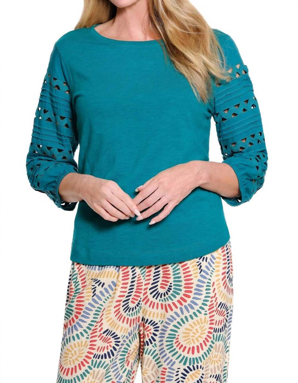 NEW MULTIPLES 3/4 multi-tuck sleeve scoop neck woven top with ric-rac trim in de